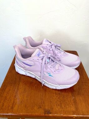 New Girls Size 6 Reebok Vizome Kids Grade School Sneakers Gleam Iridescent Lilac